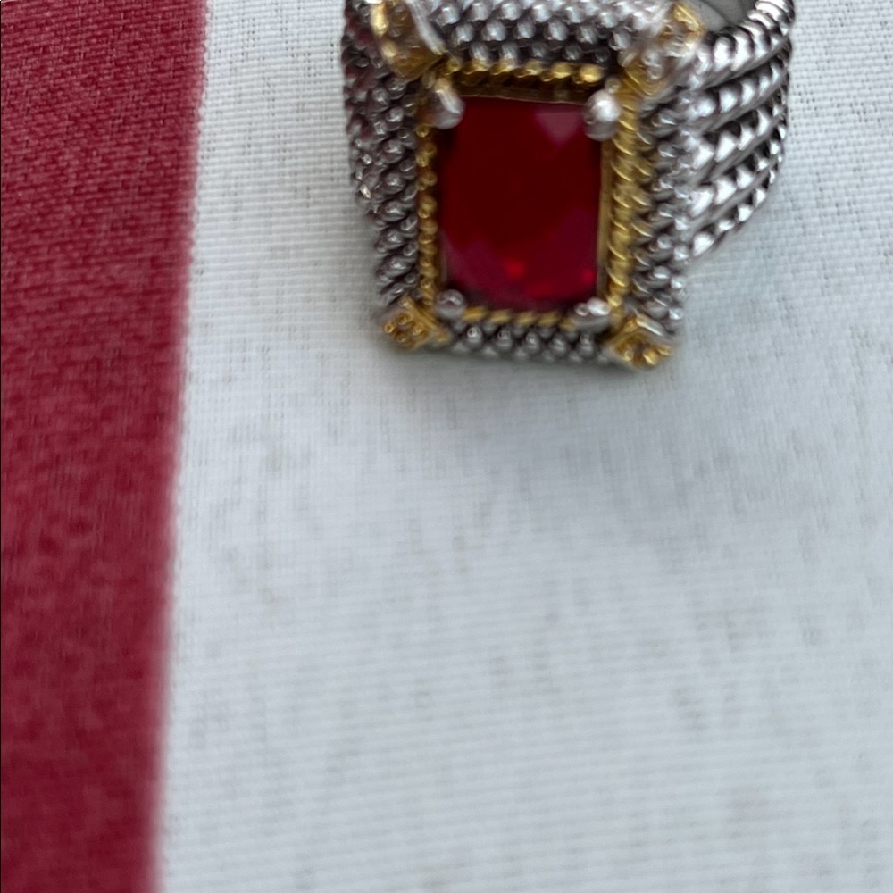 Silver & red  ring - Picture 2 of 6